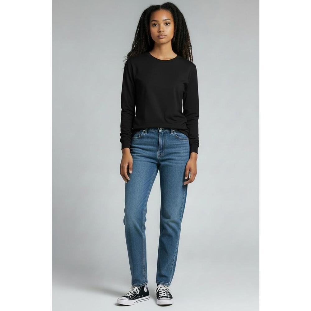 Banana Republic Women’s Petite, Straight Leg Medium Wash Jeans, Size 24P